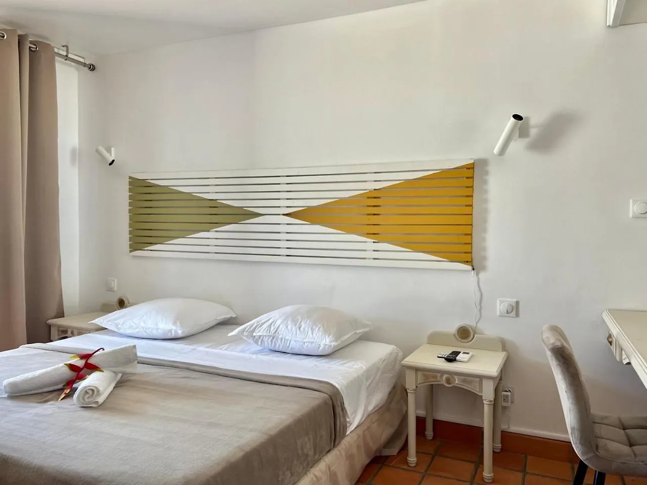 Appartements Avec Vue Mer A Tartane Trinité